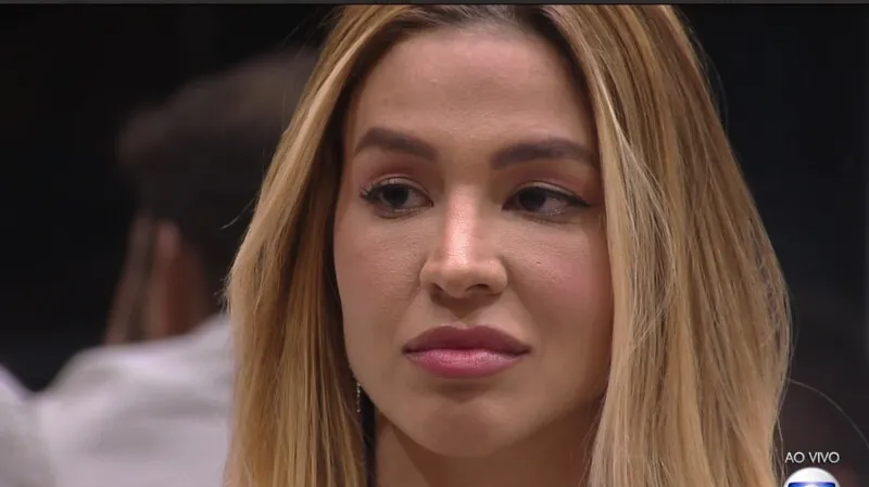 Kerline deixou o BBB após paredão com Rodolffo e Sarah