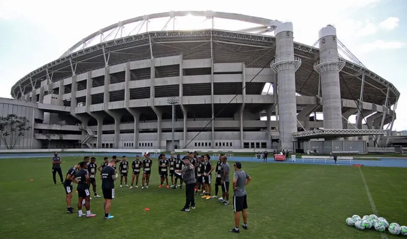 Imagem ilustrativa da imagem Botafogo altera premiação para tentar evitar rebaixamento