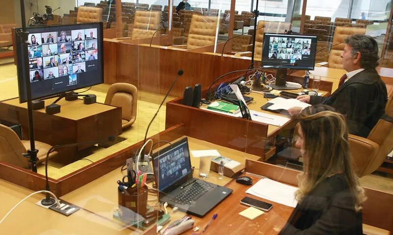 Imagem ilustrativa da imagem Estados e municípios podem proibir missas e cultos durante a pandemia, decidiu STF