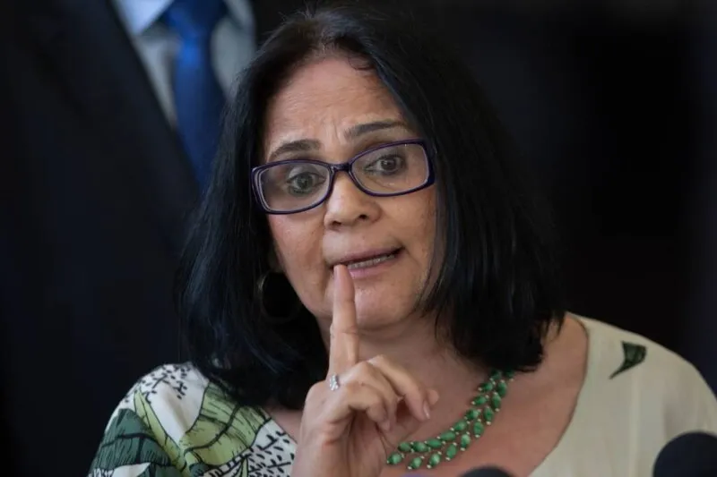 Ministra Damares Alves