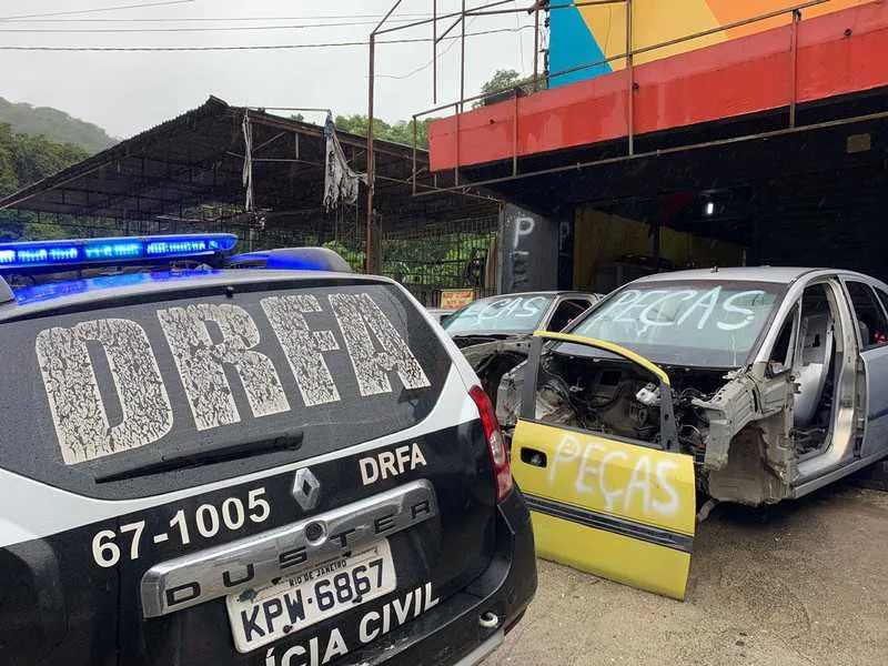  objetivo da ação é deter uma organização criminosa responsável pelo desmanches de veículos