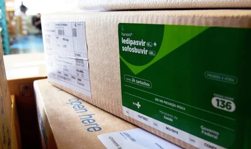 Os insumos começam a ser distribuídos aos estados nesta sexta-feira (16)