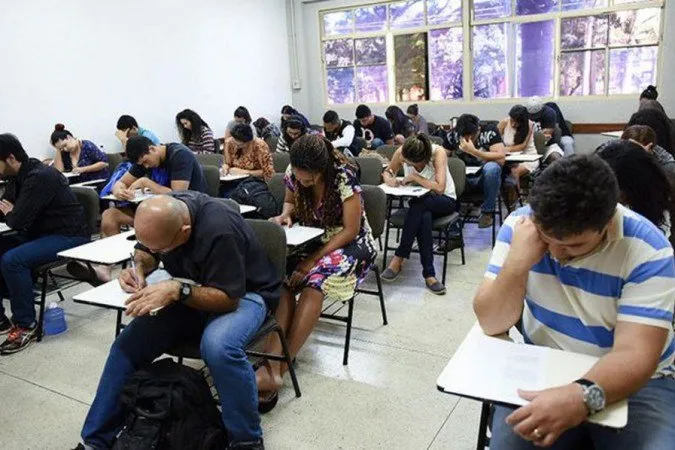 Imagem ilustrativa da imagem Encceja 2020/2021 está com inscrições abertas até 22 de janeiro