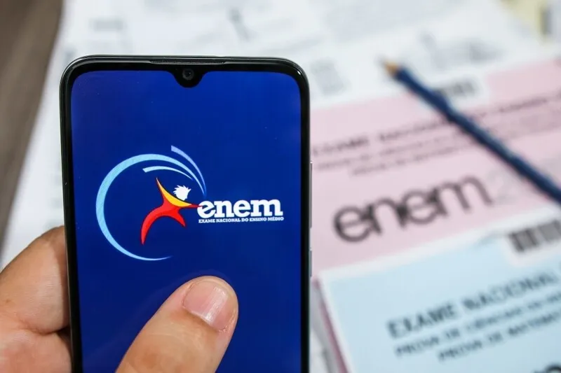 Imagem ilustrativa da imagem Reaplicação do Enem 2020 começa nesta terça-feira