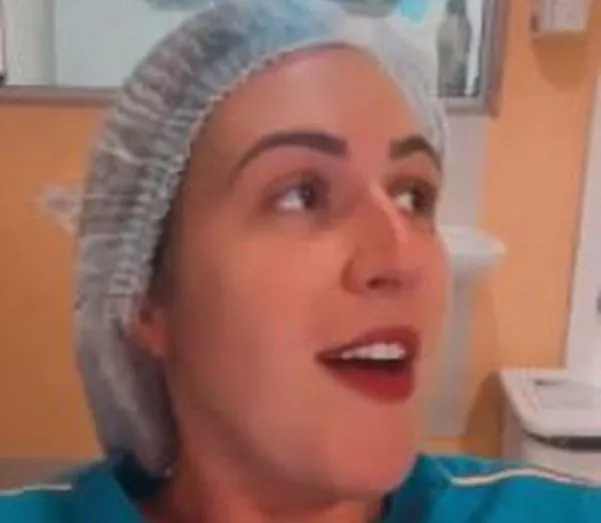 As imagens de Nathana foram gravadas depois que ela tomou a primeira dose da vacina