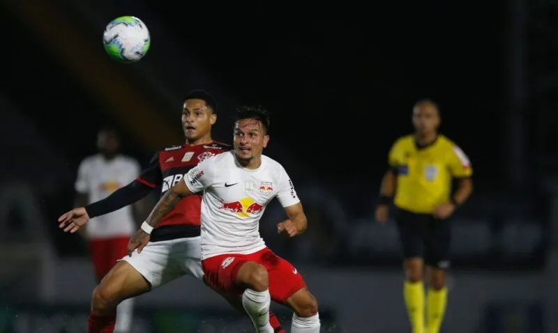 Flamengo ficou só no empate contra o Bragantino