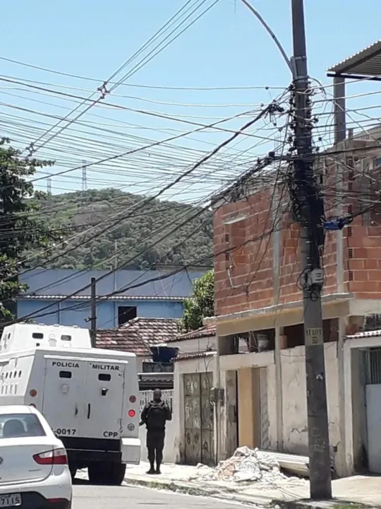 Imagem ilustrativa da imagem Tiroteio no Complexo do Alemão termina com criança de 6 anos baleada