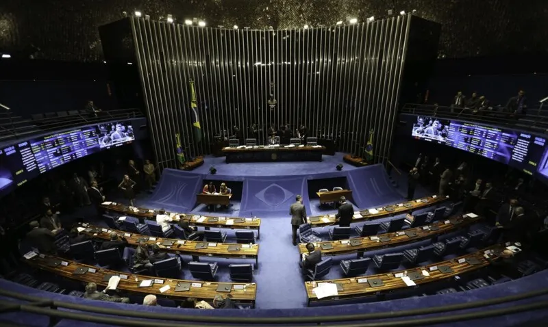 Votação começa a partir das 14h
