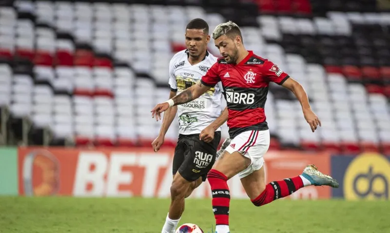 Imagem ilustrativa da imagem Flamengo e Volta Redonda começam disputa por vaga na final neste sábado (1)