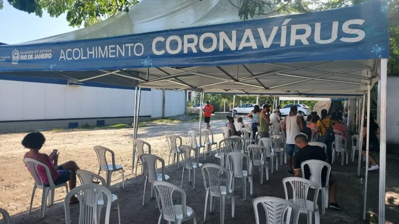 Para fazer a testagem, os pacientes devem baixar o aplicativo ‘Dados do Bem’, realizar um cadastro e responder a um simples questionário de autoavaliação.