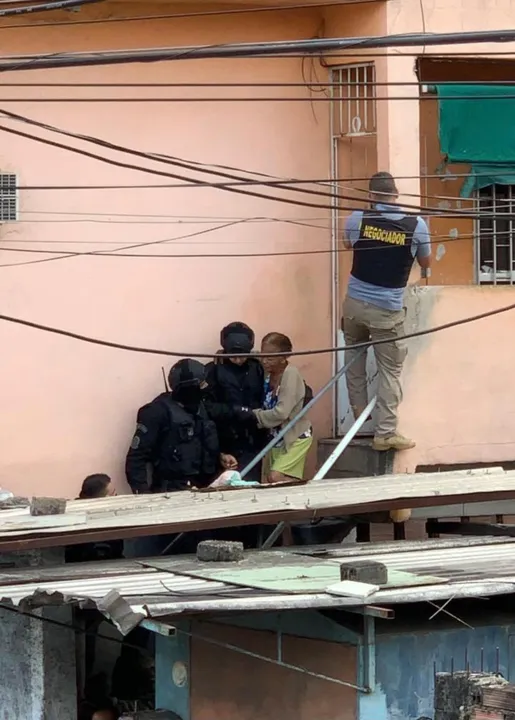Vítima foi libertada por volta das 14h