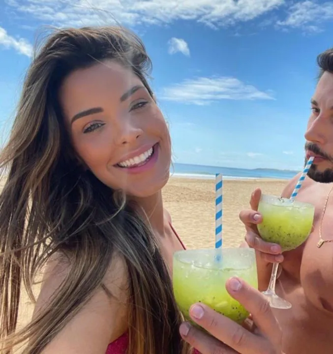 Ivy Moraes revela que viagem a Fernando de Noronha é a realização de um sonho. 
