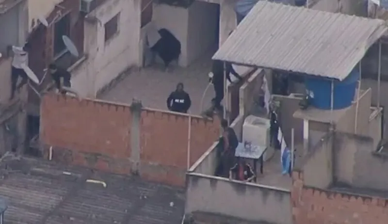 Operação na comunidade foi no último dia 6