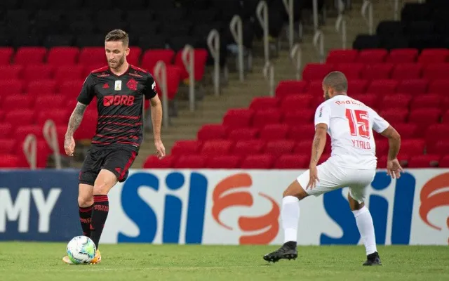 Imagem ilustrativa da imagem Bragantino x Flamengo é única partida do Brasileirão deste domingo (7)