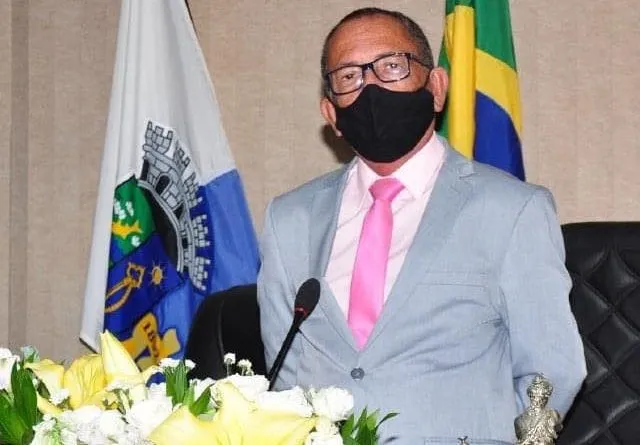 Imagem ilustrativa da imagem Presidente da Câmara de São Pedro da Aldeia morre por complicações da Covid-19