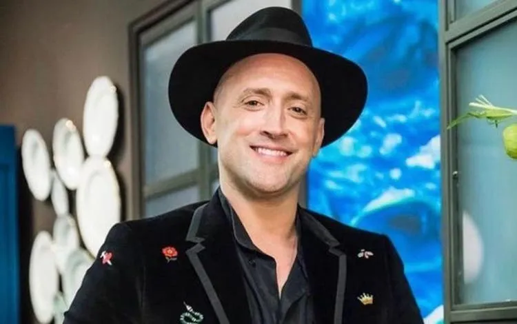 A pergunta a ser respondida é “Você concorda com a alteração do nome da Rua Coronel Moreira César, em Icaraí, para Rua Ator Paulo Gustavo?”