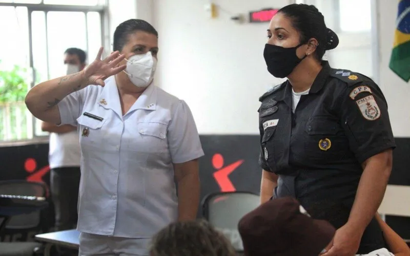 A promotora de justiça Karina Pupin revelou que a cada horam três crianças no país sofrem algum tipo de violência sexual. 