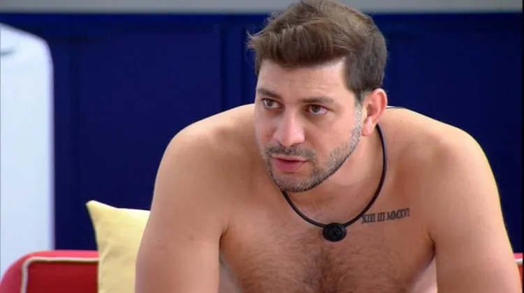 Caio foi um dos que sentiu um dos sintomas de Covid