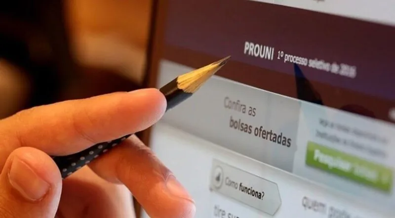 Imagem ilustrativa da imagem Termina hoje (4) prazo para inscrições de bolsas remanescentes do Prouni