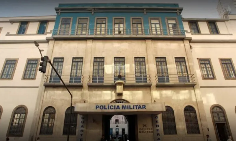 Imagem ilustrativa da imagem Dia da mulher: Polícia Militar e Asserj distribuem cestas básicas para famílias em situação vulnerável