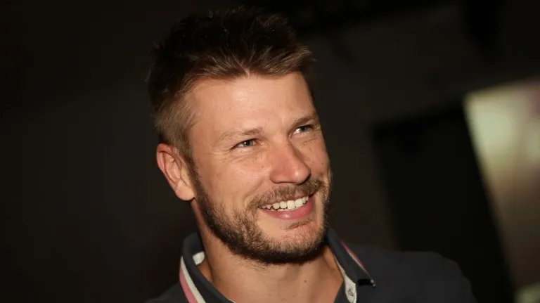 Imagem ilustrativa da imagem Rodrigo Hilbert vira meme após contar que construiu capela para casamento com Fernanda Lima