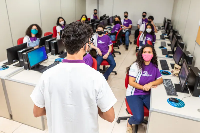 Serão disponibilizadas 120 vagas para o curso