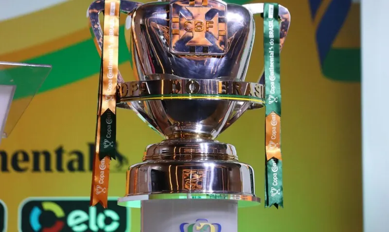 Imagem ilustrativa da imagem Grêmio e Palmeiras começam a decidir Copa do Brasil hoje em Porto Alegre
