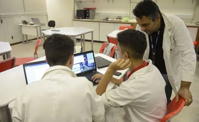 s oportunidades são para as áreas de Administração, Contabilidade, Direito, Economia, Estatística e afins