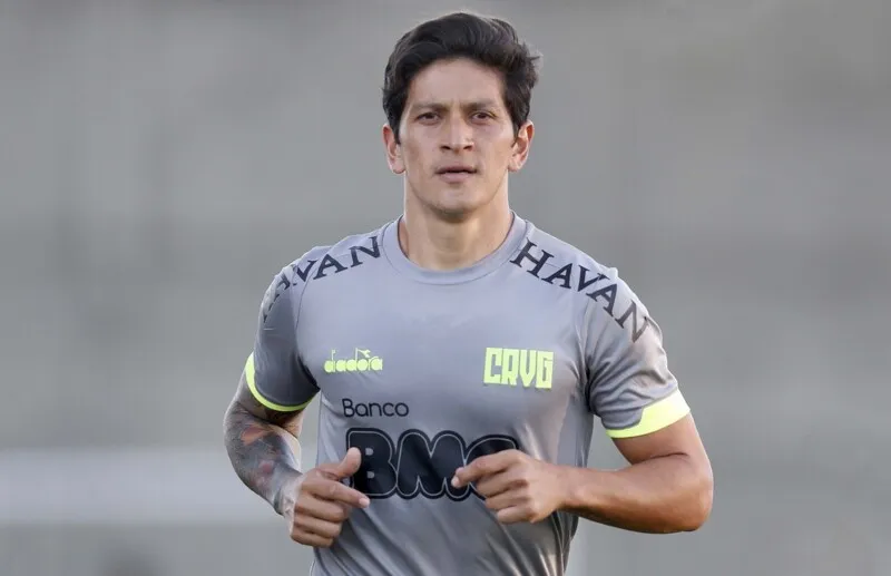 Diretoria do Vasco quer renovar com o argentino Germán Cano