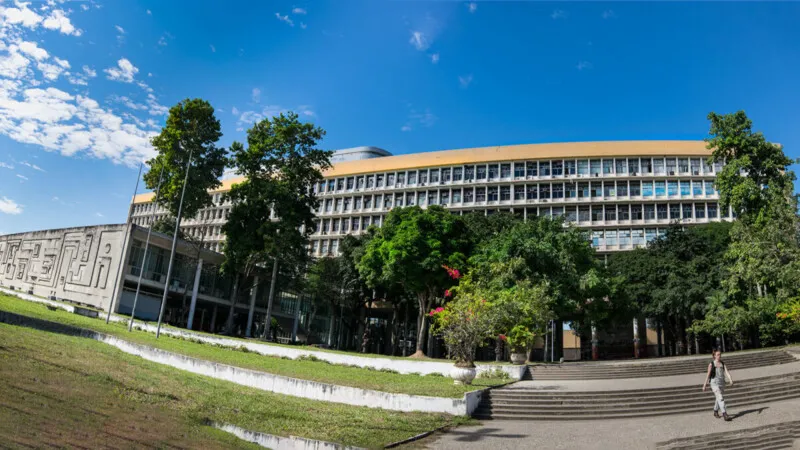 Universidade Federal do Rio de Janeiro (UFRJ)