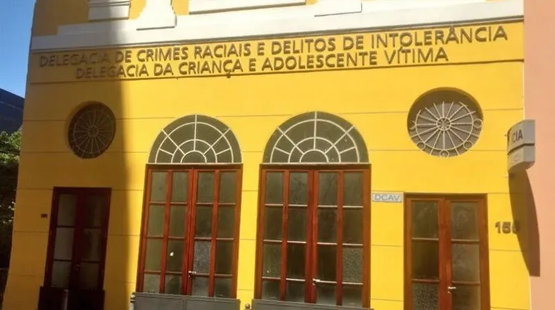 A medida é de autoria original das deputadas Dani Monteiro e Mônica Francisco, ambas do PSol, Martha Rocha (PDT), além dos deputados Carlos Minc (PSB) e Átila Nunes (MDB)