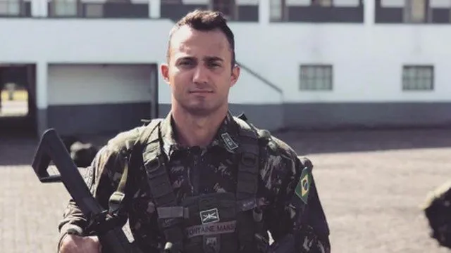 Ele estava no Exército desde 2018