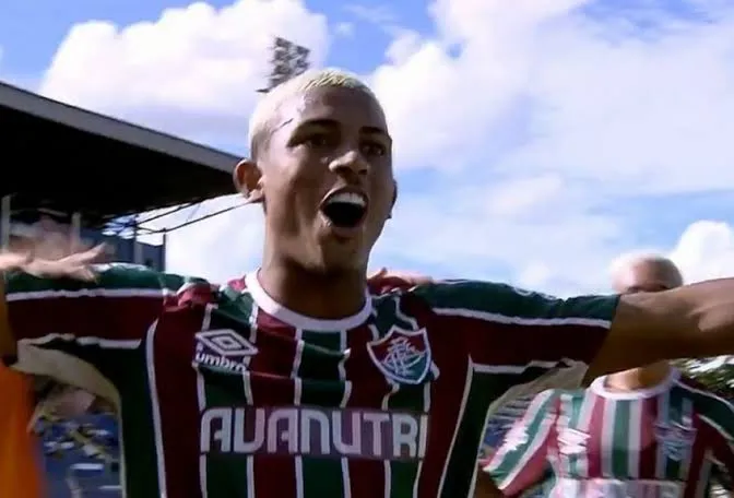 John Kennedy chegou ao seu quarto gol na competição