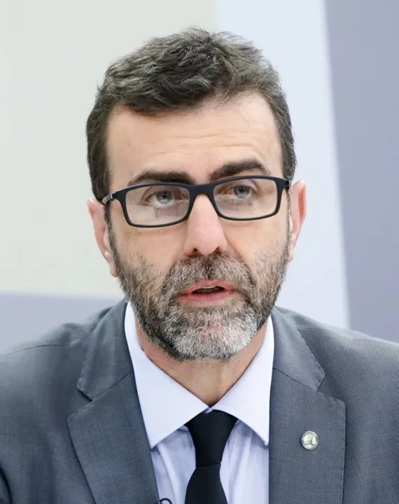 Parlamentar Carioca anunciou que está com covid-19