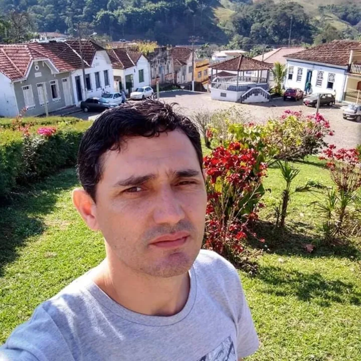 Gutemberg Félix da Silva, 41 anos, tinha ido buscar a mulher e as filhas