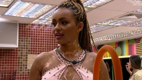 Natália é integrante do grupo pipoca no BBB22