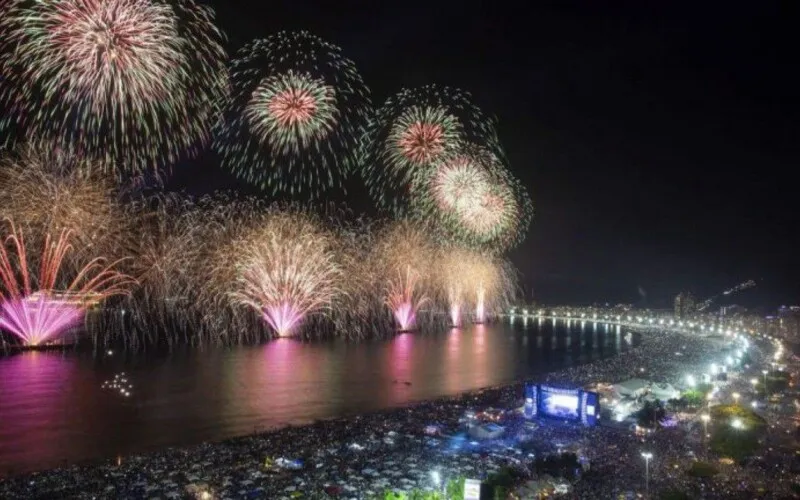 Queima de fogos voltará a acontecer em cidades do estado do Rio