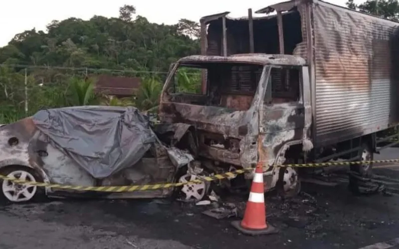 Acidente matou duas pessoas na RJ-116, em Cachoeiras de Macacu