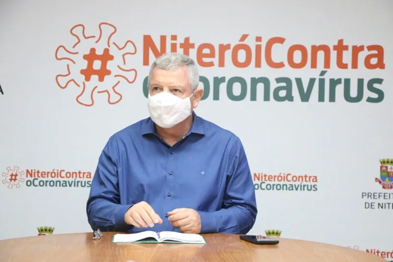 O prefeito segue fazendo seu trabalho e conscientizando a população