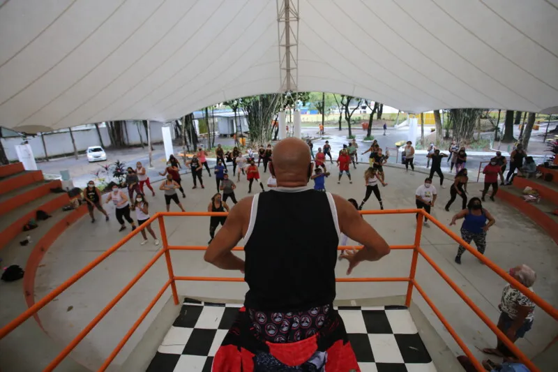 Em razão da pandemia, o número de alunos por turma está limitado