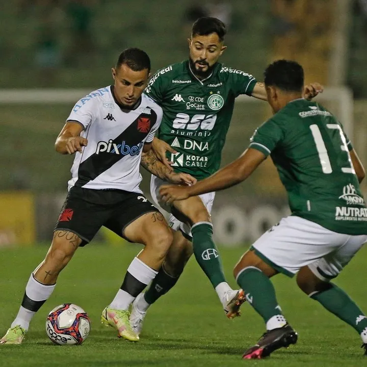 Guarani venceu o Vasco por 1 x 0 na noite desta quinta-feira (4)