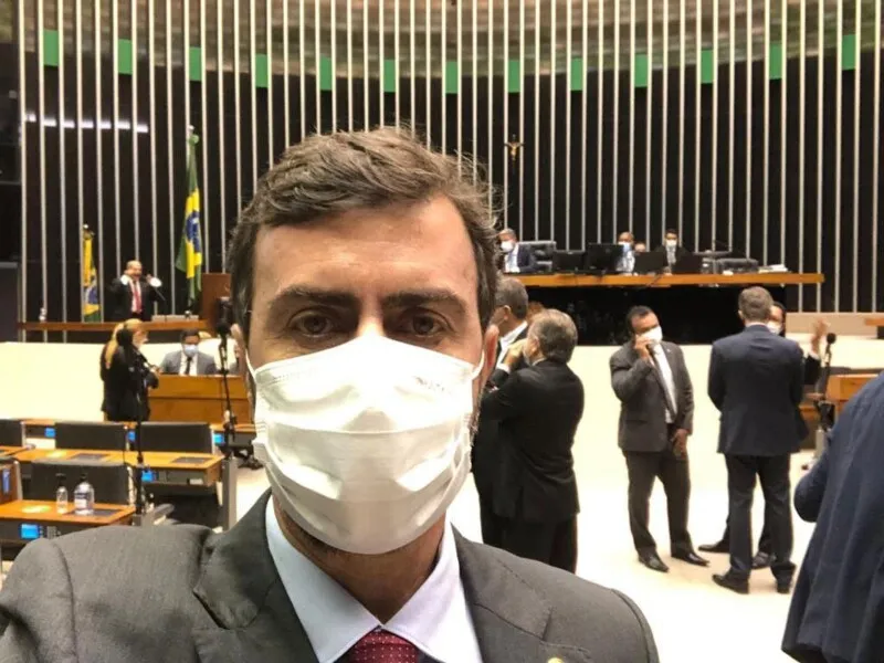 Marcelo Freixo também disse em entrevista que deve apoiar candidatura de Lula