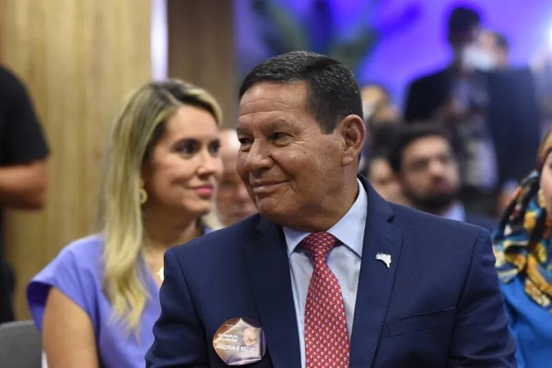 Mourão deve concorrer ao Senado pelo Rio Grande do Sul