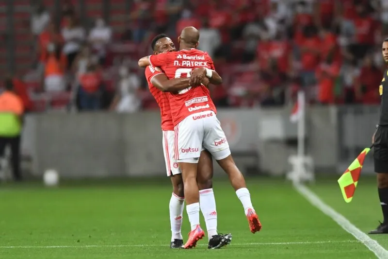 Moisés e Patrick foram comandados por Abel Braga no Internacional