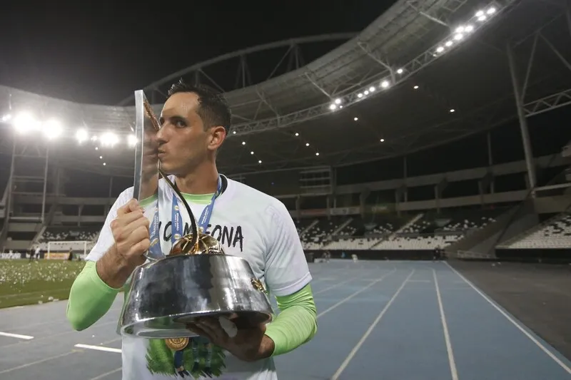 Gatito foi campeão carioca em 2018 com o Botafogo