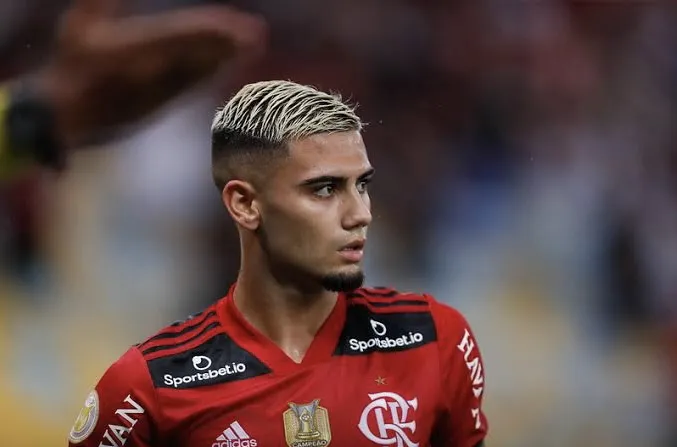 Andreas Pereira já soma 25 jogos e 5 gols pelo Flamengo