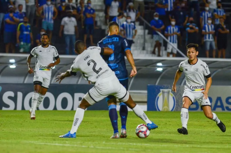 Equipe perdeu chance de vice-liderança 