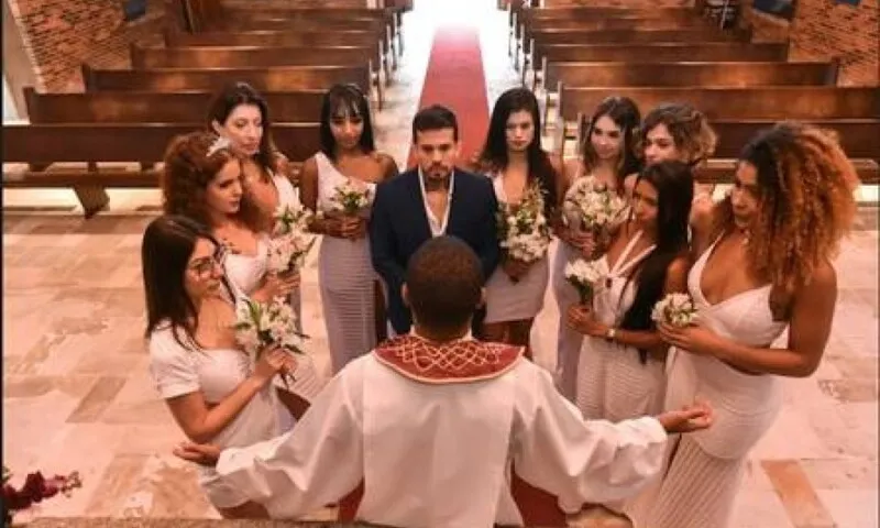Casamento nada tradicional aconteceu em SP