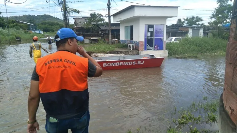 Fortes chuvas atingiram bairros em São Gonçalo