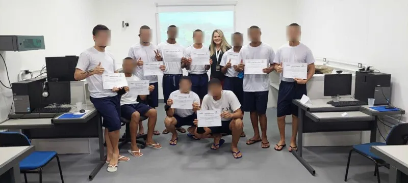 O objetivo é promover a qualificação de jovens que estão cumprindo medida socioeducativa ou medidas protetivas